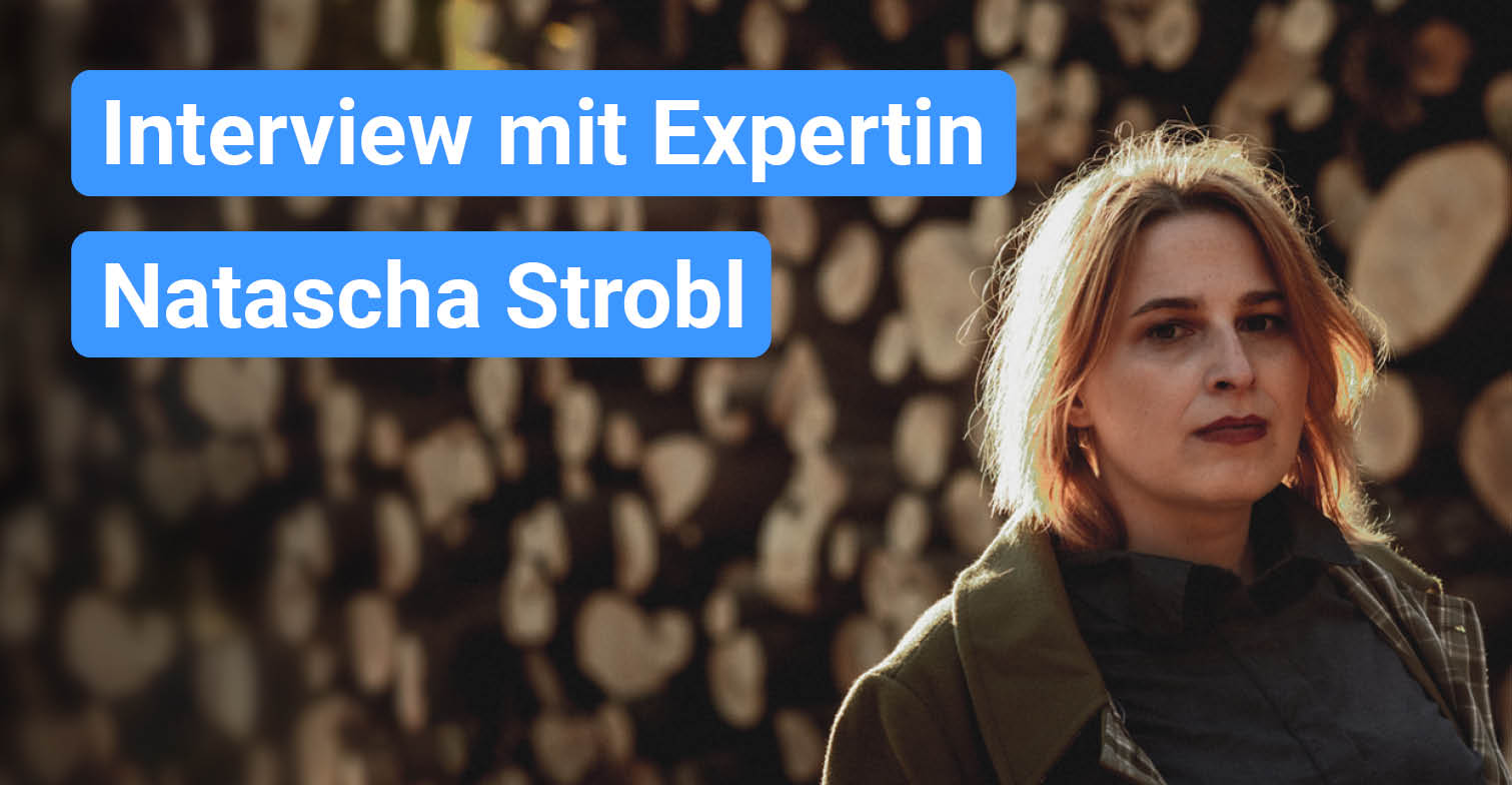 Potrait von weißer, blonder Frau mit Text Interview mit Expertin Natascha Strobl